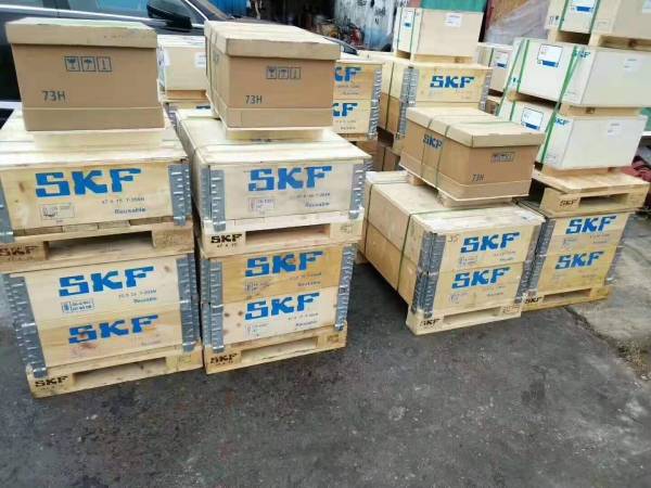 SKF SNL3036/6.7/16TURT 剖分立式軸承座, 大型SNL, 用于安裝